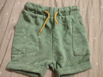 Short vert 9 Mois