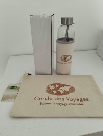 Gourdes avec une pochette