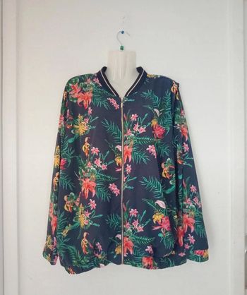 Veste d'été légère à motifs fleurie grande taille femme