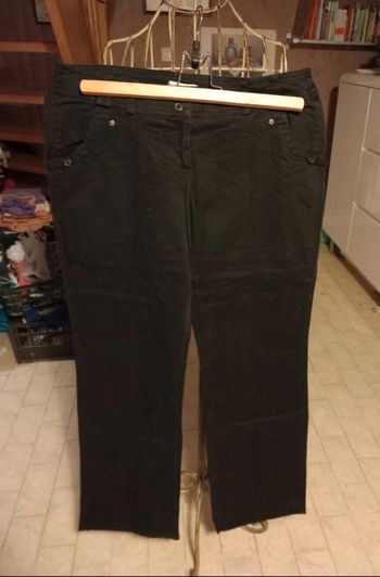 Pantalon noir (T.42)