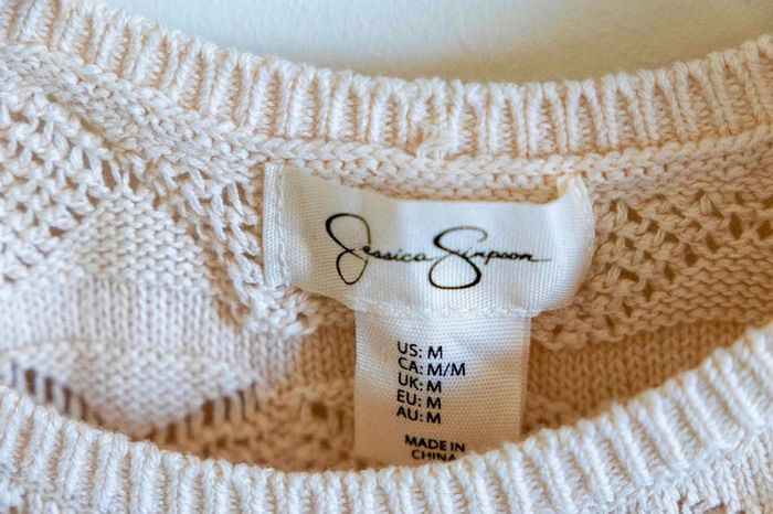 C50 top crème Jessica Simpson M - photo numéro 3