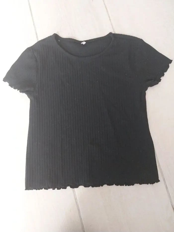 Tshirt only 11 12 ans