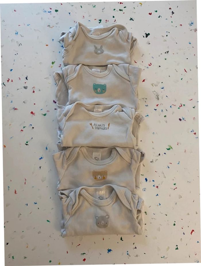 Lot de 5 body Baby Club 3 mois - photo numéro 2