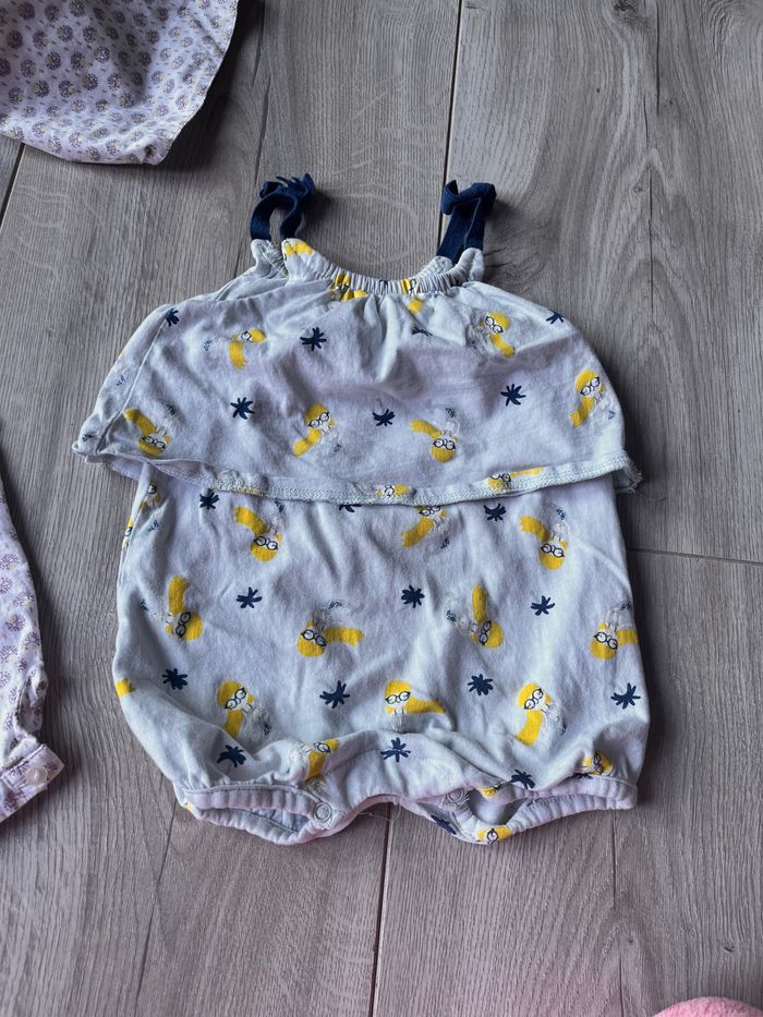 Lots vêtements bébé fille taille 6 mois - photo numéro 9
