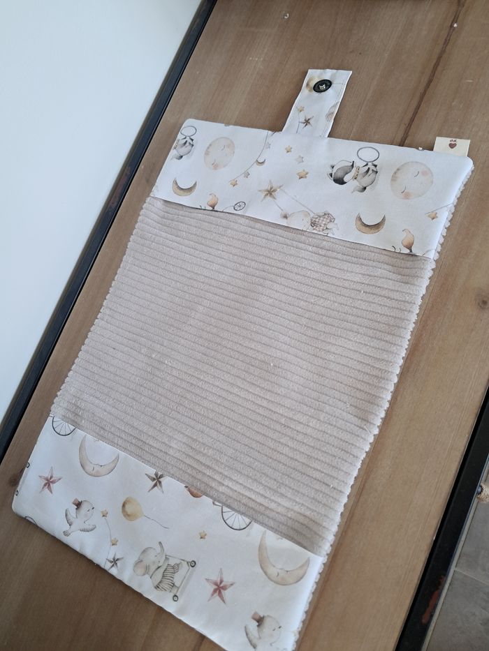 Protège carnet de santé - photo numéro 6