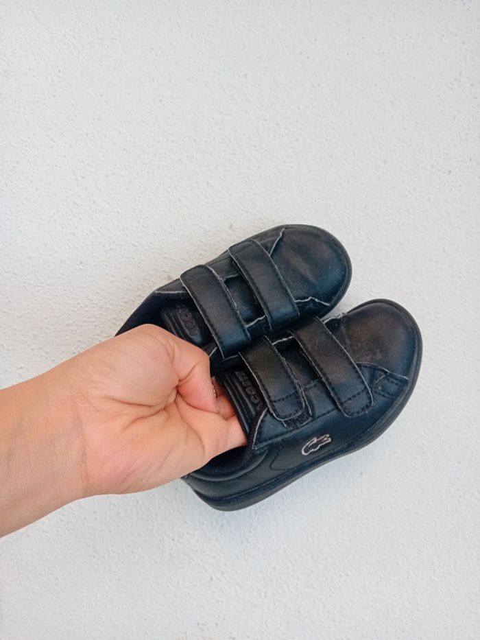 Basket bébé t.23 Lacoste 🖤🤍 - photo numéro 2