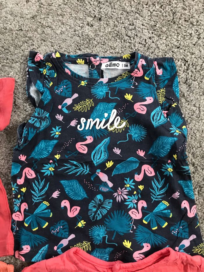 Lot tshirts - photo numéro 3