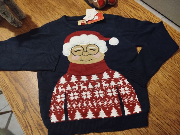 Pull de Noël spécial grand mère T.S - photo numéro 5