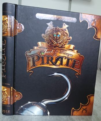 Livre " Jack le rouge " PIRATE