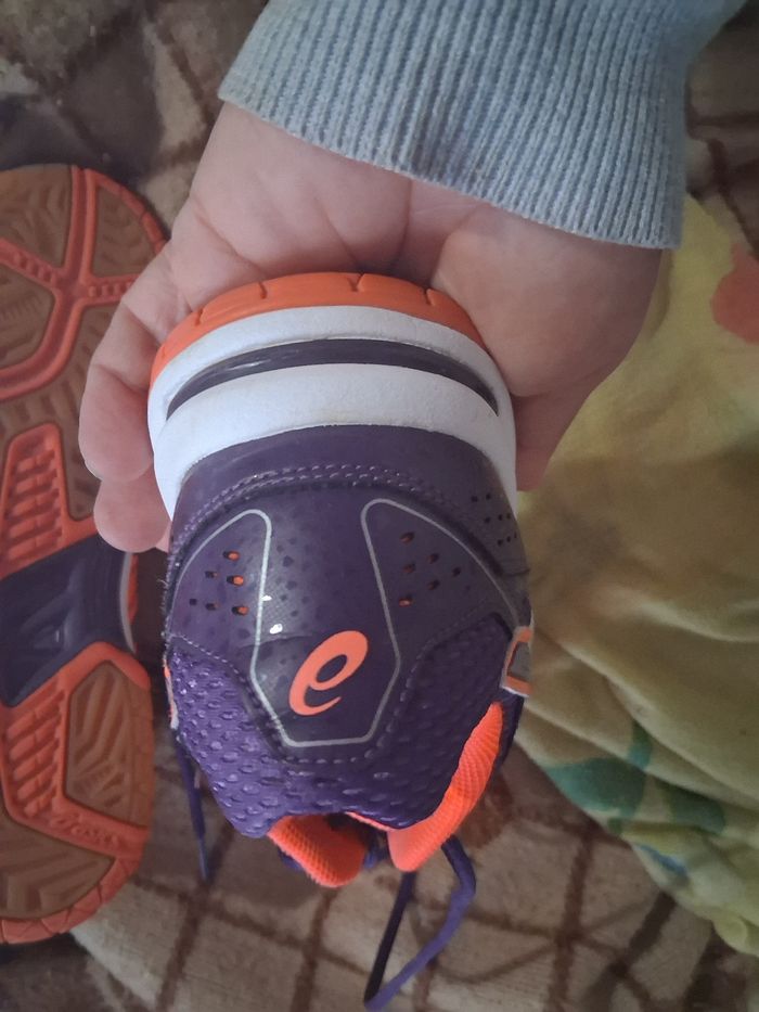 Baskets Asics - photo numéro 3