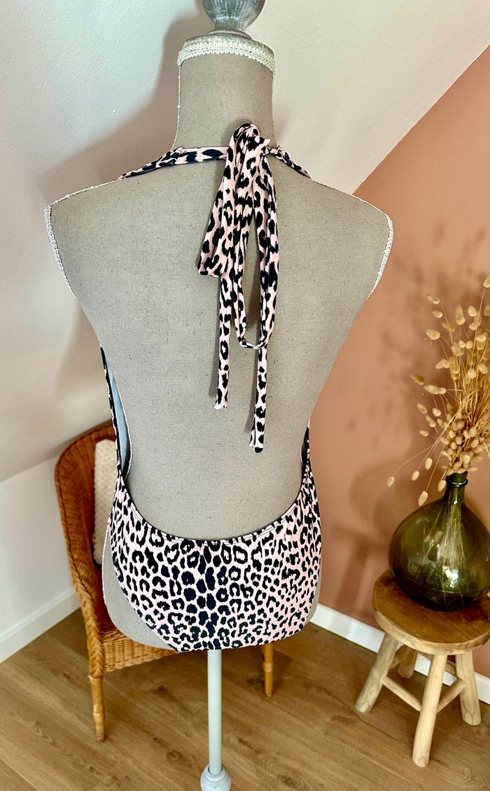 🤍 Maillot de bain une pièce léopard rose SHEIN taille M 🤍 - photo numéro 4