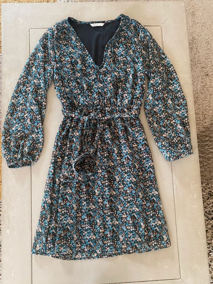 Robe Only liberty à fleurs bleues et marrons taille S - photo numéro 6