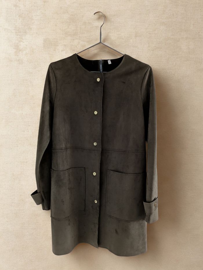 Veste longue en suédine kaki - photo numéro 2