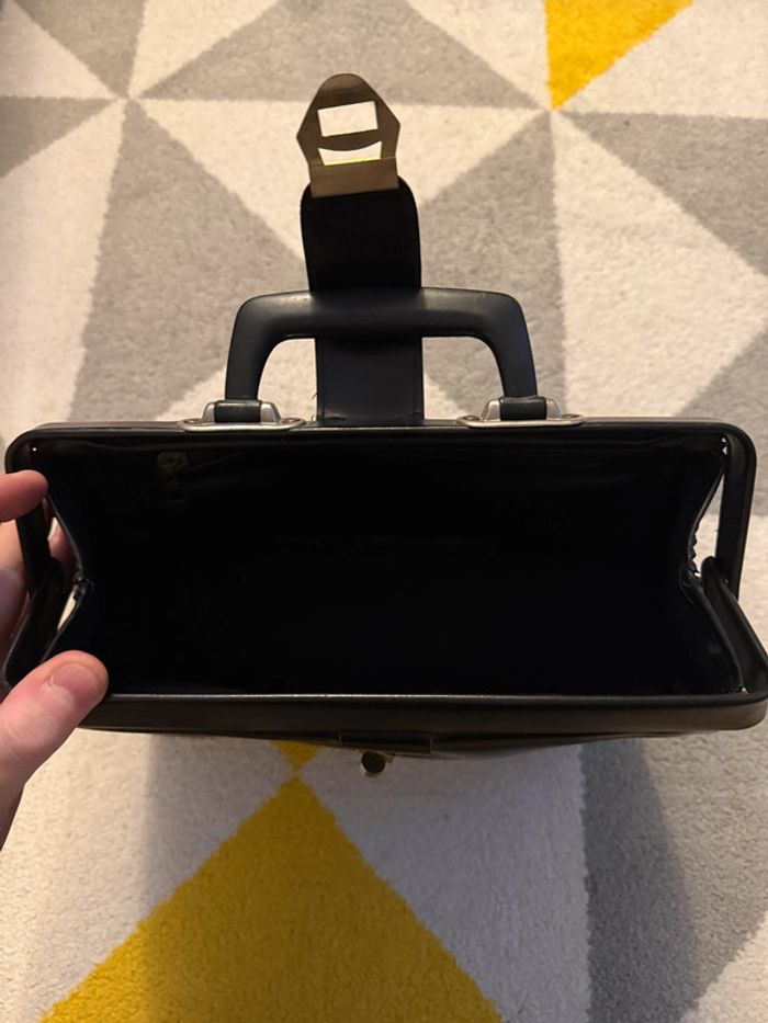 Sac à main en cuir vintage - photo numéro 3