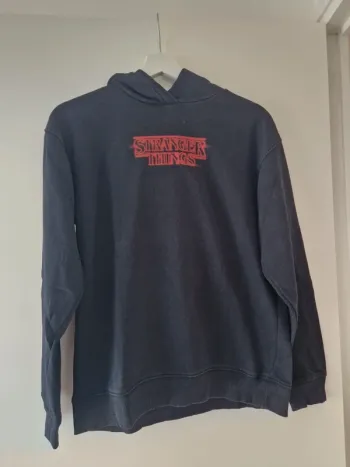 Pull à capuche Stranger things H&M 13 / 14 ans