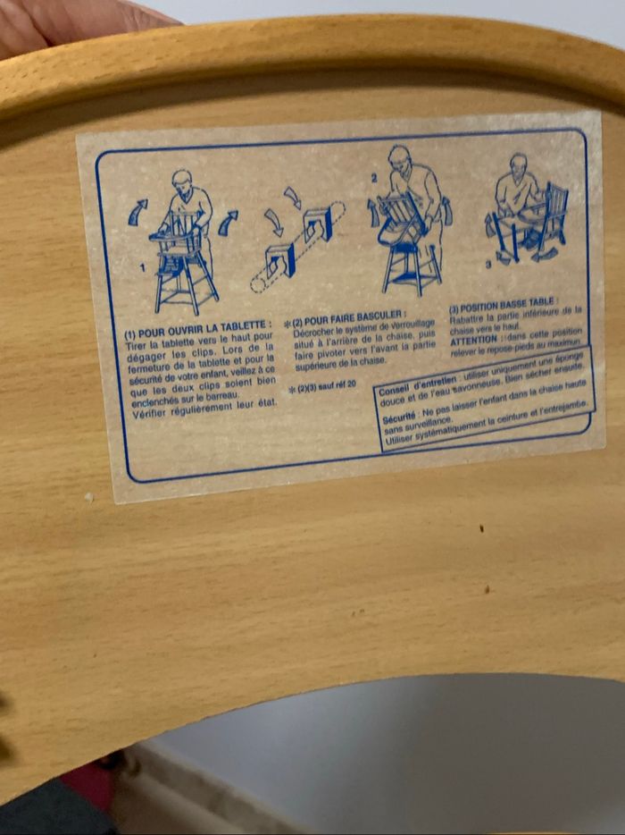 Chaise haute enfant - photo numéro 3