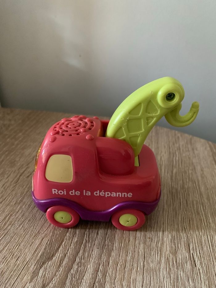 Véhicule tut tut bolide Yann le roi de la dépanne - photo numéro 4