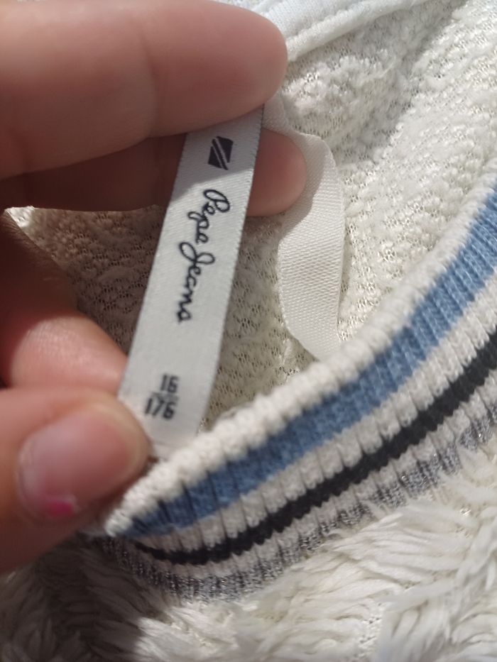 Pull fille - photo numéro 2