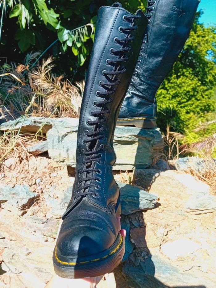 Dr. Martens 1B60 noir 20 trous 38 - photo numéro 3