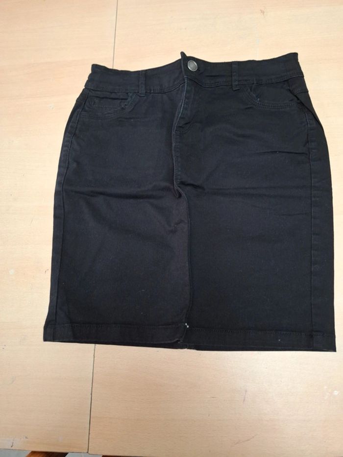 Jupe type jeans