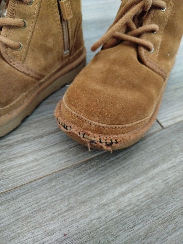 Chaussures ugg taille 30 - photo numéro 3