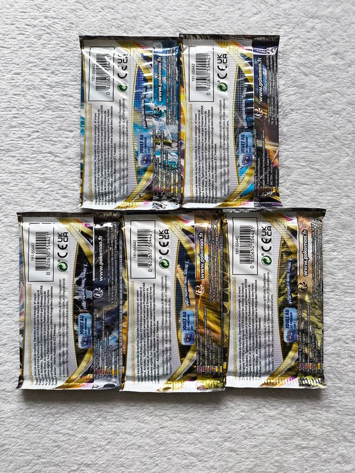 Artset complet Astres Radieux (EB10) - Pokémon Épée & Bouclier - photo numéro 3