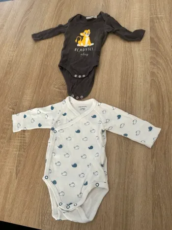 Bodies x2 taille 3 mois manche longue