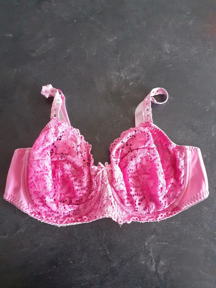 Soutien gorge rose 100D