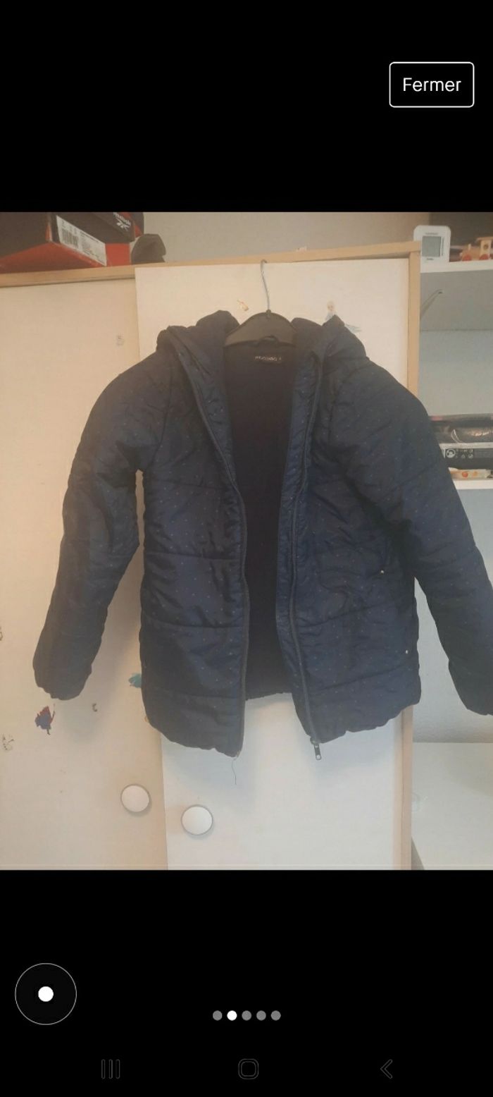 Doudoune ONLY Bleu Marine Taille S - Très Bon état, Légèrement Portée, Couleur Classique