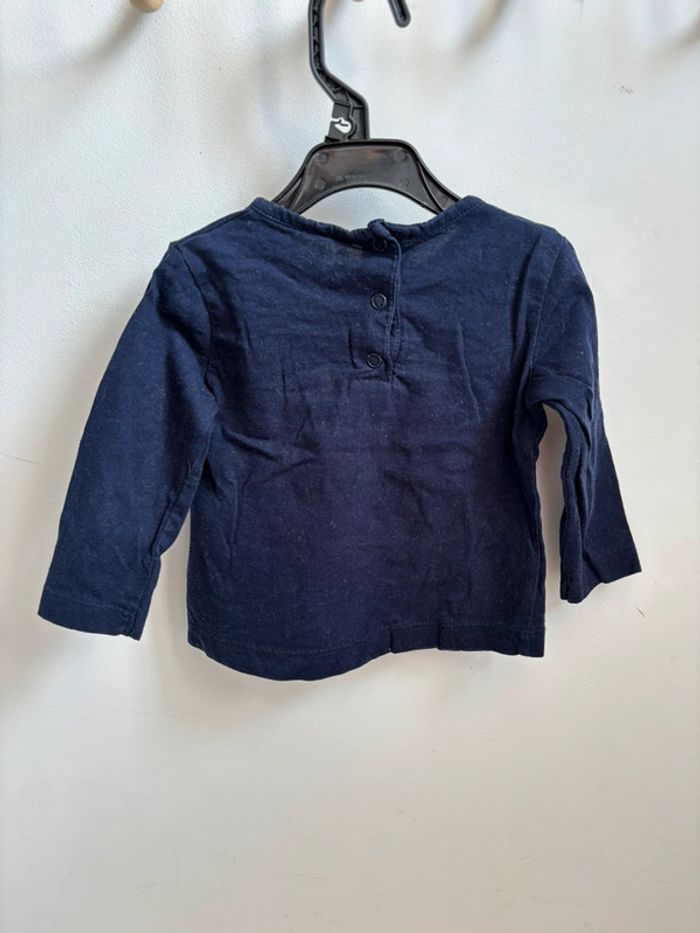 Lot 2 t-shirts manches longues 6 mois - photo numéro 3