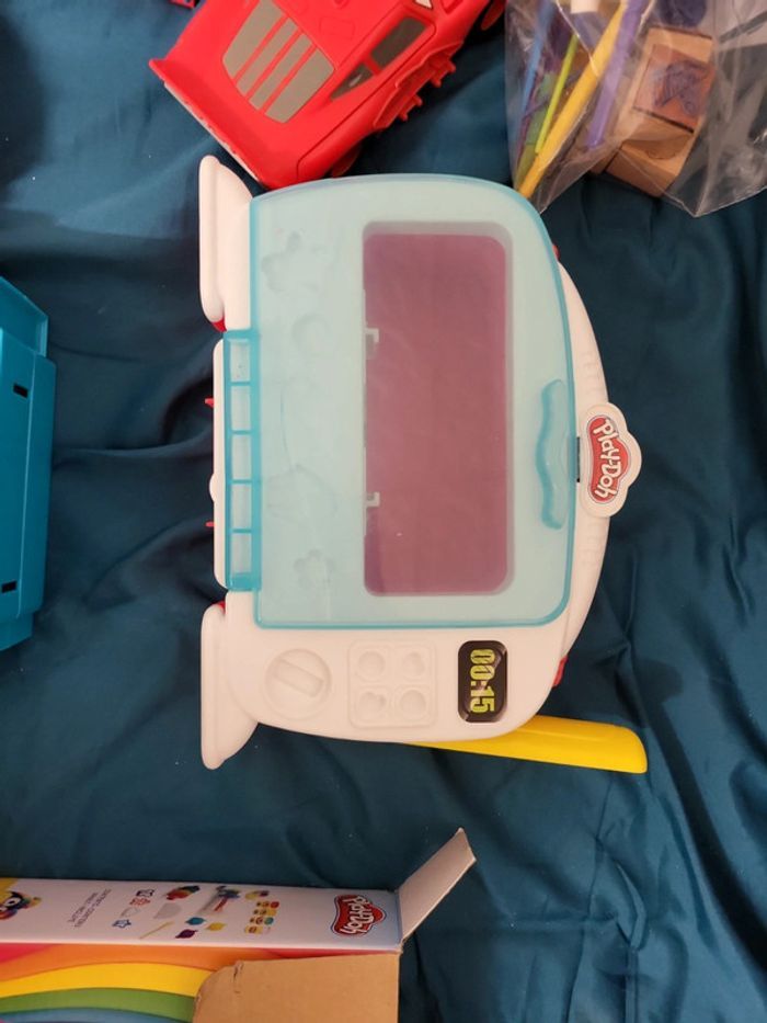 Lot divers activité pate a modeler - photo numéro 4