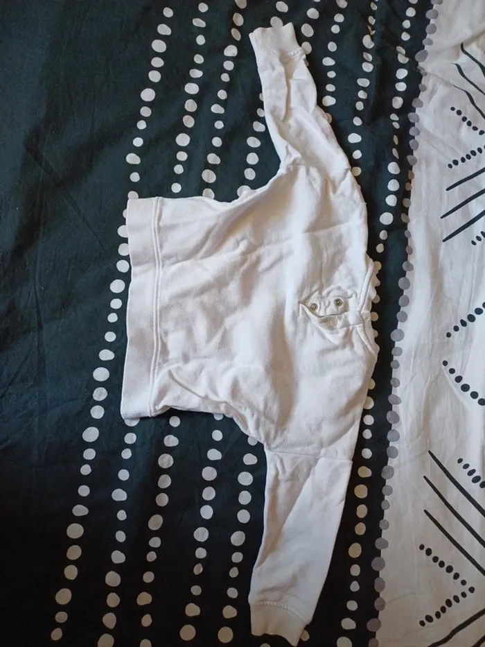 Pull minnie taille 18 mois - photo numéro 2