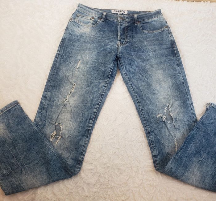 Jean's troué Creeks taille 38 - photo numéro 2