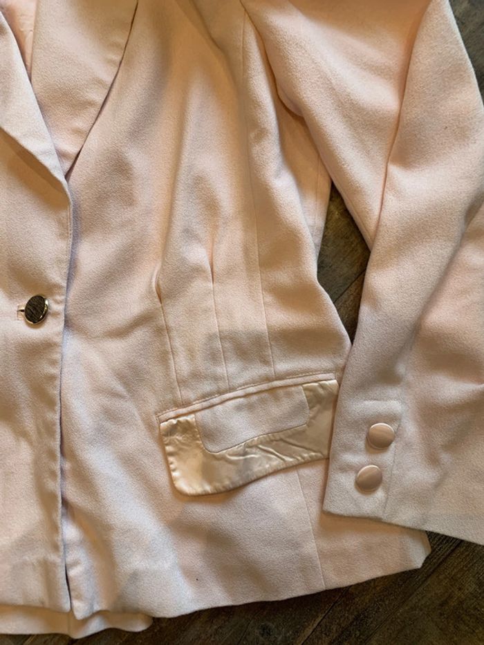 Blazer rose pale bouton doré - photo numéro 2