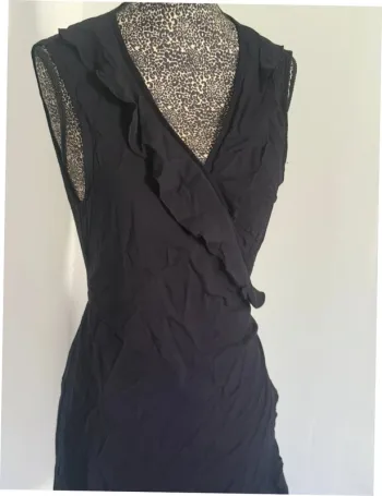 Robe portefeuille noire - Taille L - Neuve