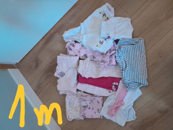 Lot vêtements 1 mois