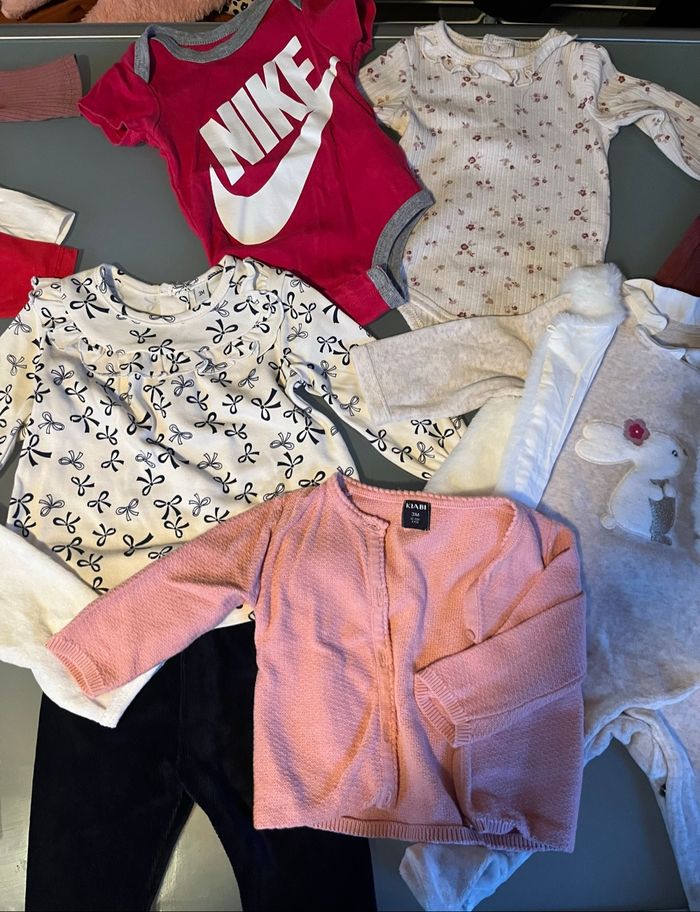 Lot vêtements 3 mois - photo numéro 2