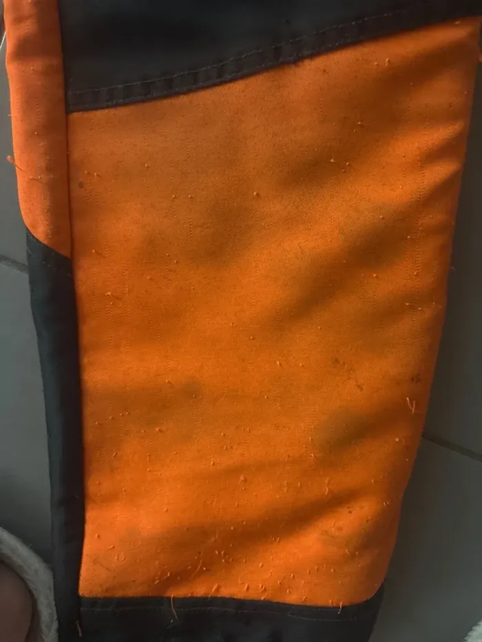 Pantalon bûcheronnage - photo numéro 4
