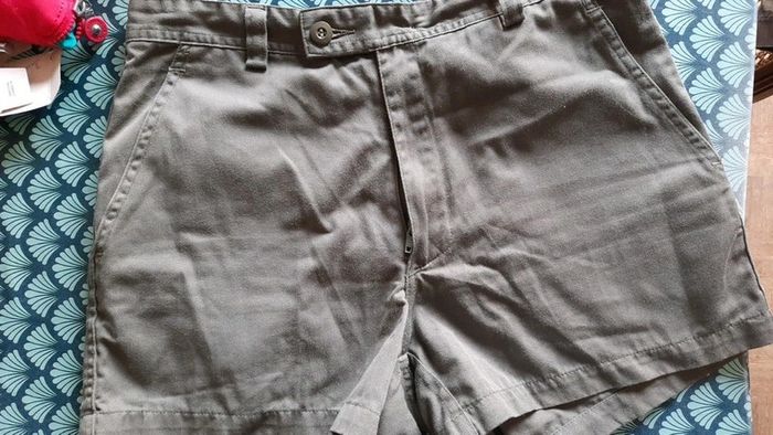 Short kaki toile taille small