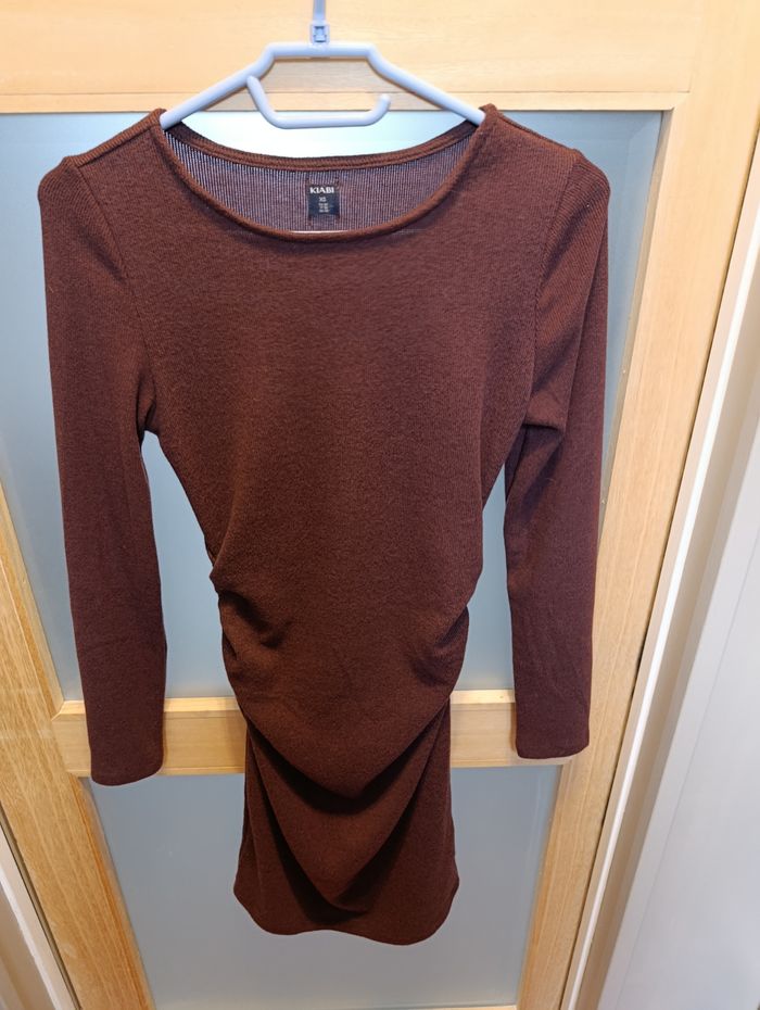 Robe pull neuve prune XS