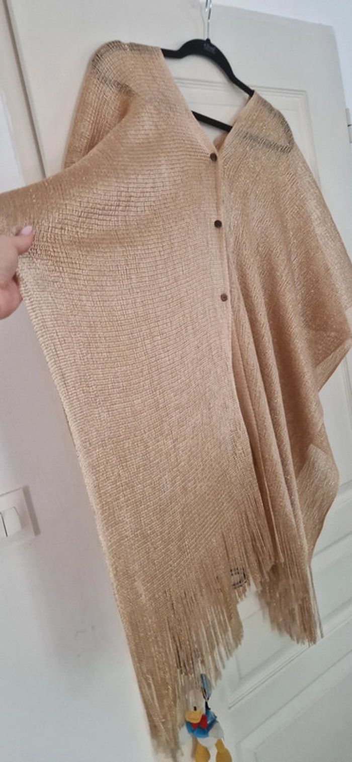 Poncho cape fine maille dorée neuf - photo numéro 5