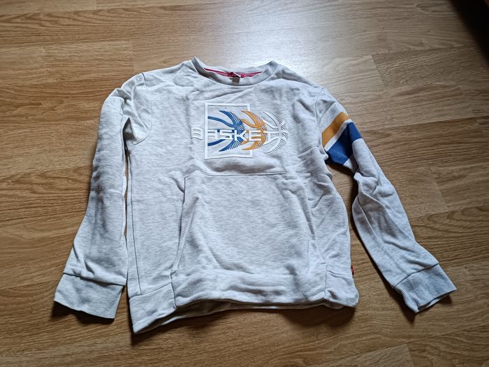 Sweat gris, Okaïdi, 10 ans