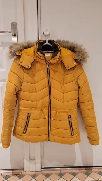 Blouson Doudoune moutarde capuche amovible