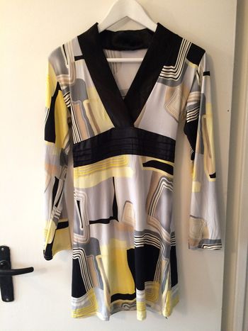 Robe neuve taille S/M