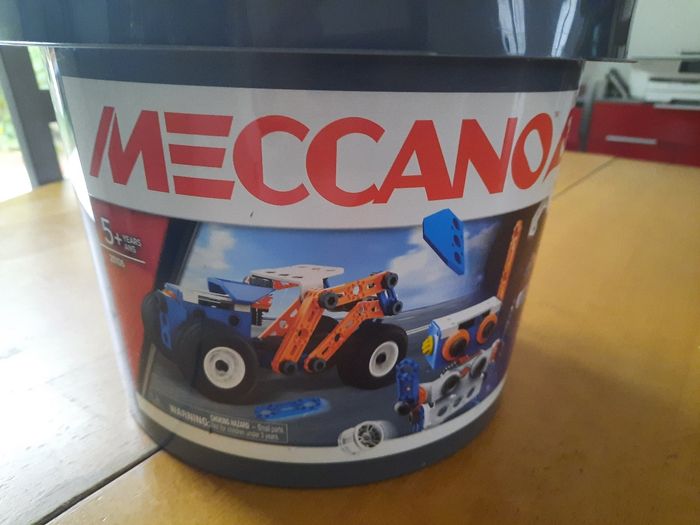 Seau de Mecano - photo numéro 2