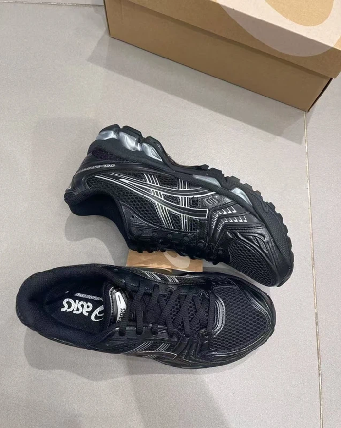 ASICS Gel-Kayano 14 Noir 42 - photo numéro 4