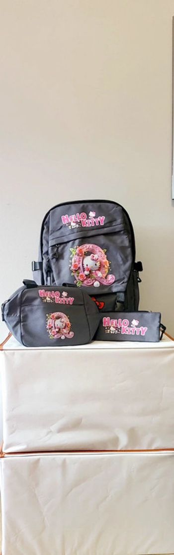Set sac à dos Hello Kitty avec sac isotherme et trousse – gris/noir