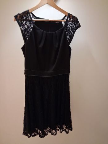 Robe noire toutes  saisons