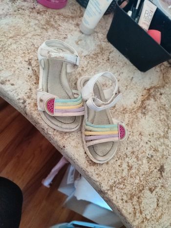 Nu-pieds motif pastèque taille 26