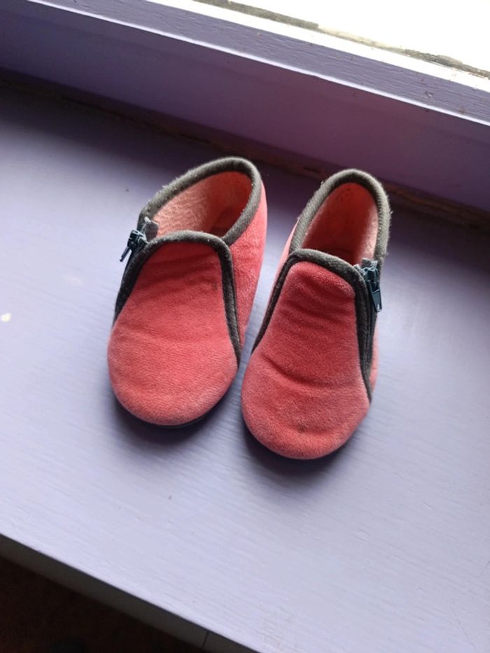 Pantoufles taille 21